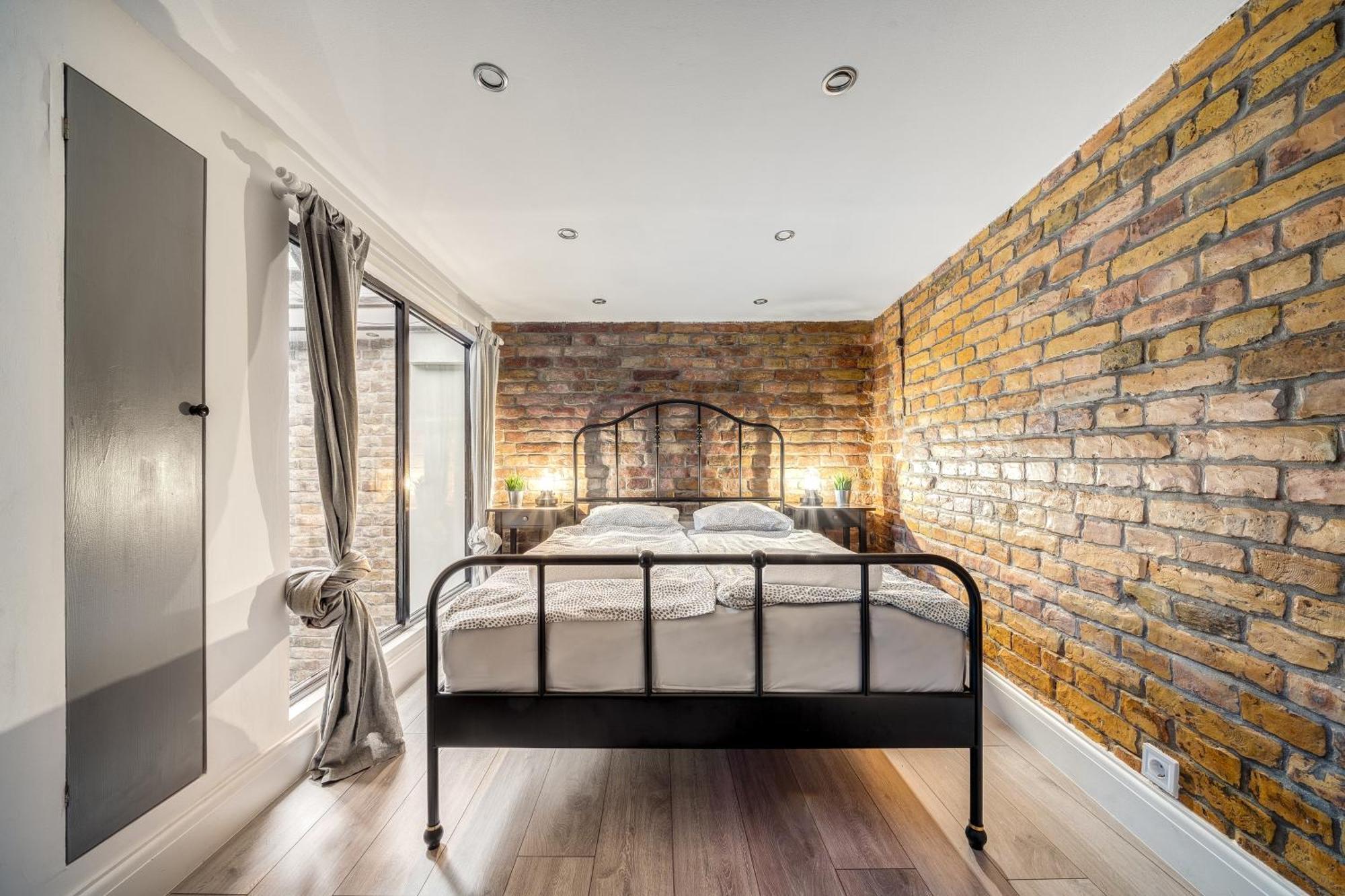 City Center Loft Haven: Modern Elegance Budapest Exteriör bild