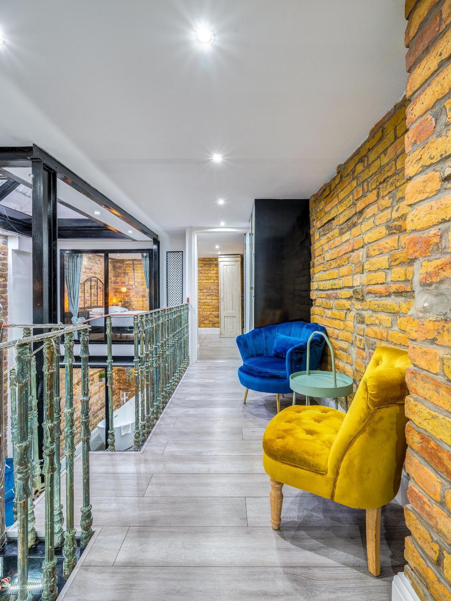 City Center Loft Haven: Modern Elegance Budapest Exteriör bild